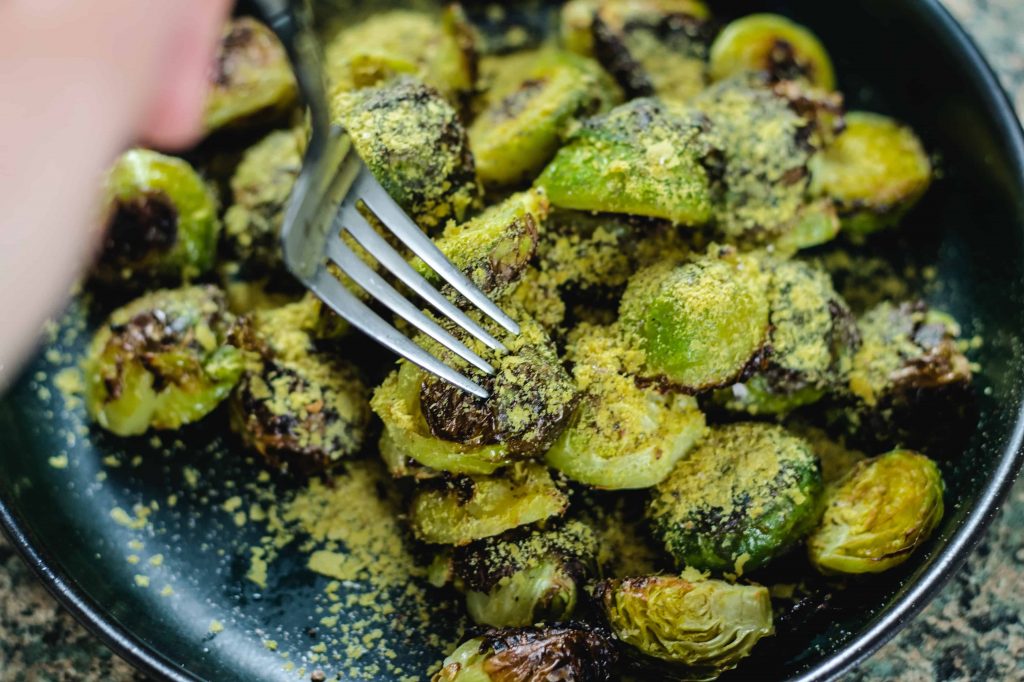 roasted brussels sprouts with nutritional yeast