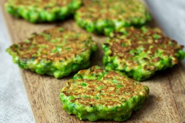 green-pea-fritters-on-a-wooden-cutting-board