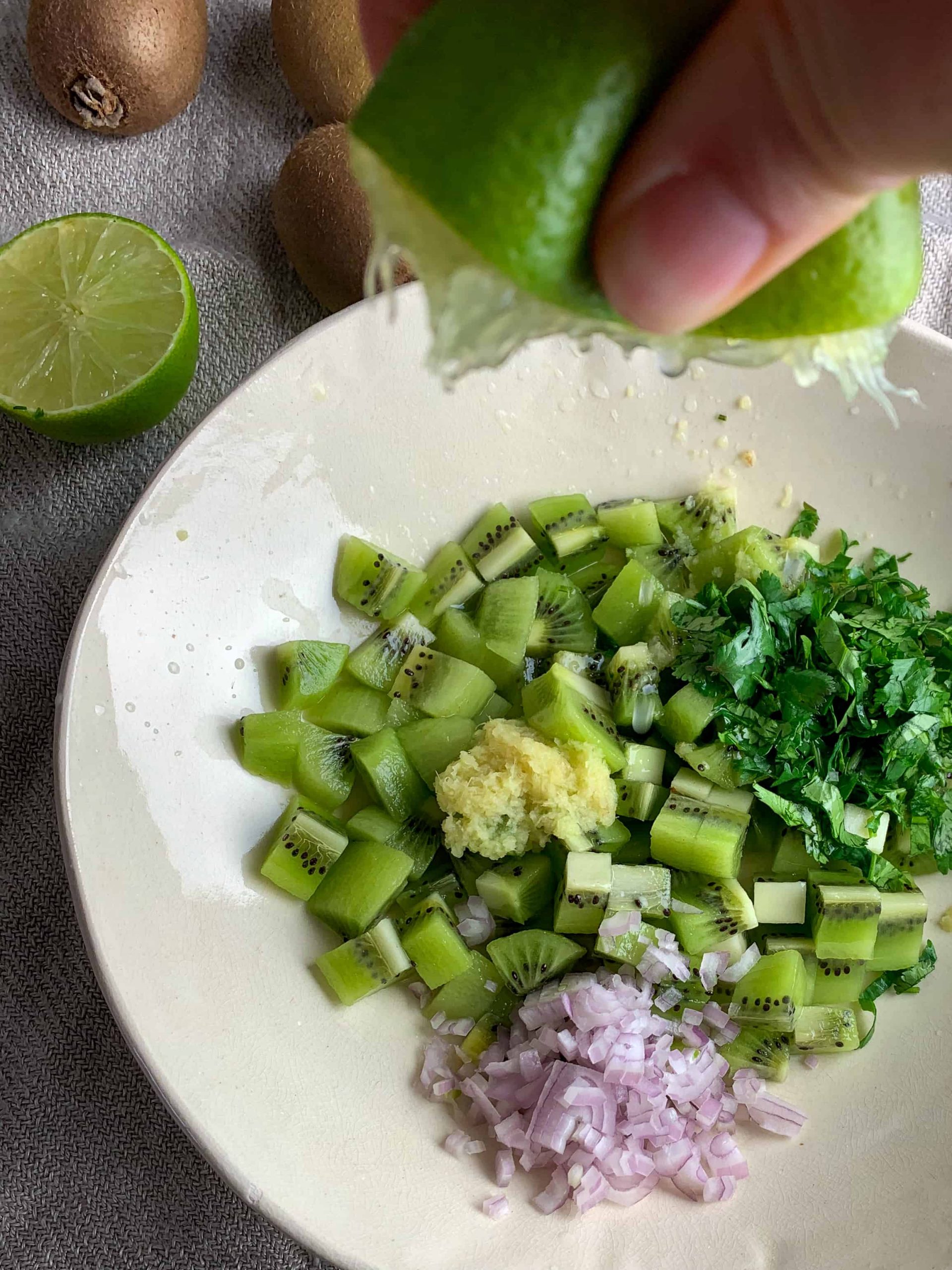 Kick-in-the-face Kiwi Salsa-image
