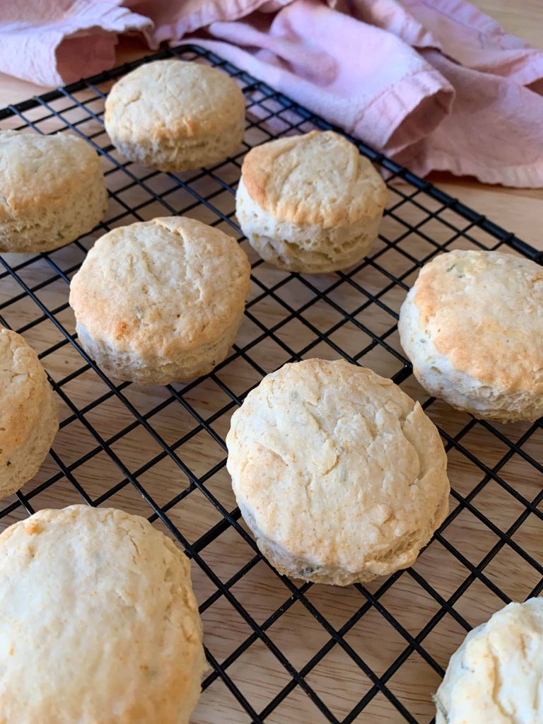 olive oil biscuits cooling on a cooling rack.