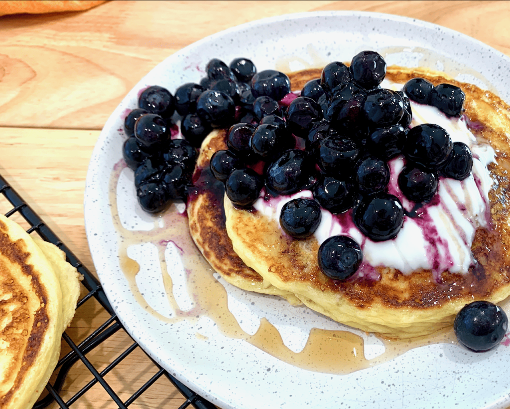 Cottage Cheese Pancakes with yogurt and blueberries.